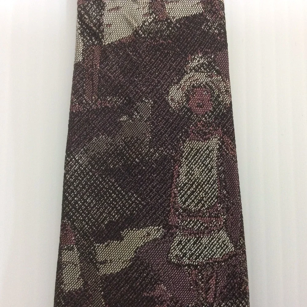 Salem Town Vintage MENS TIE NECKTIE 3.25 in Purple Gray Black Girl in the Shadow